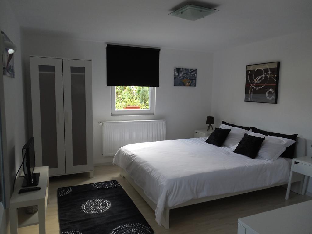 Hotel Vila Bel Ami Şelimbăr Habitación foto